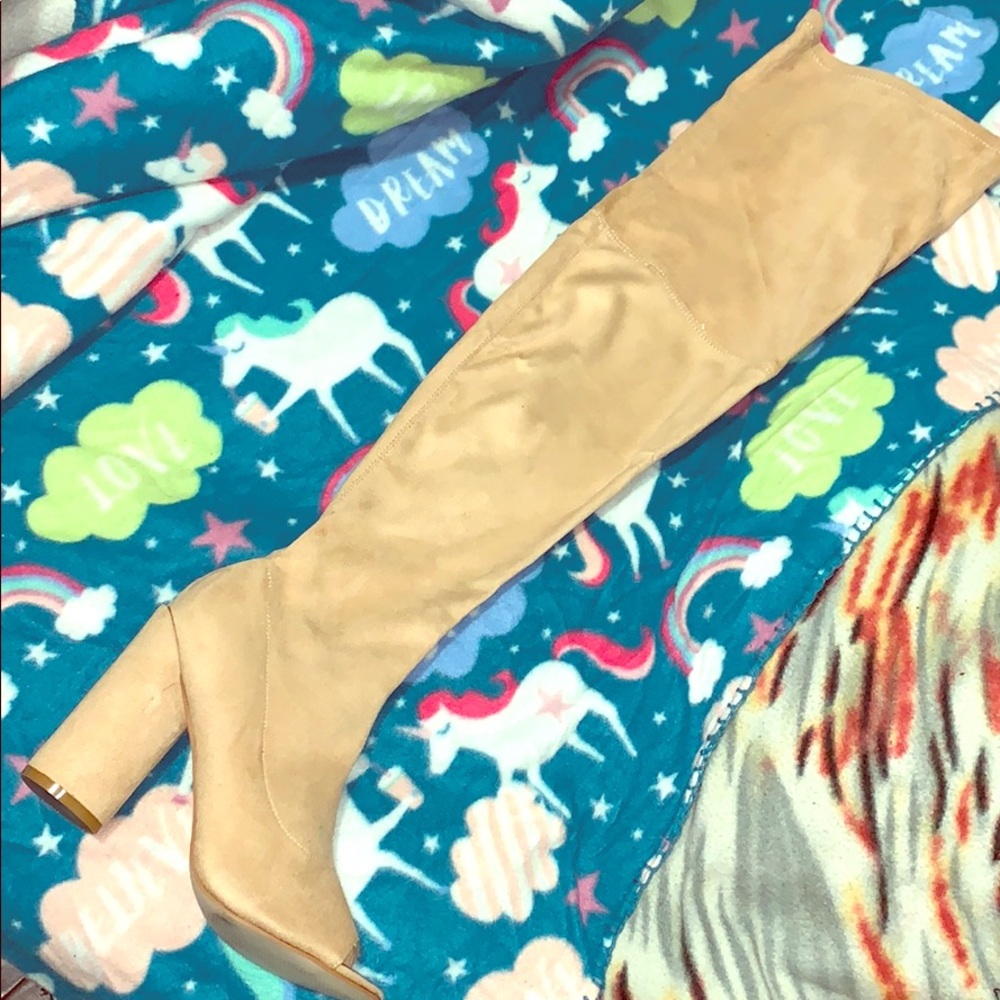 Peeptoe Over the knee boots